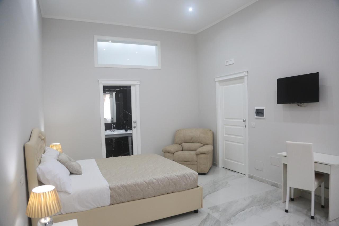 Opera Home Napoli Buitenkant foto