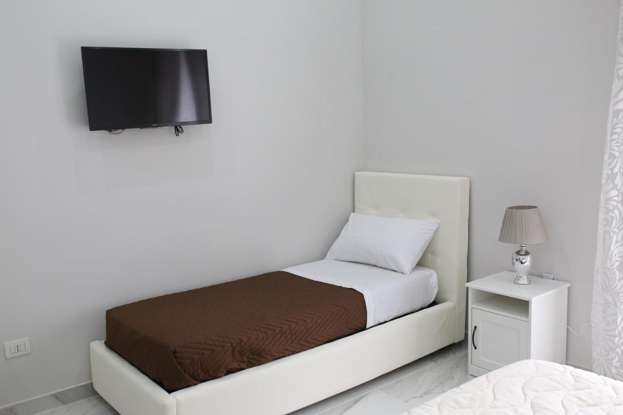 Opera Home Napoli Buitenkant foto