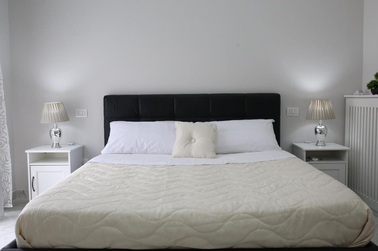 Opera Home Napoli Buitenkant foto